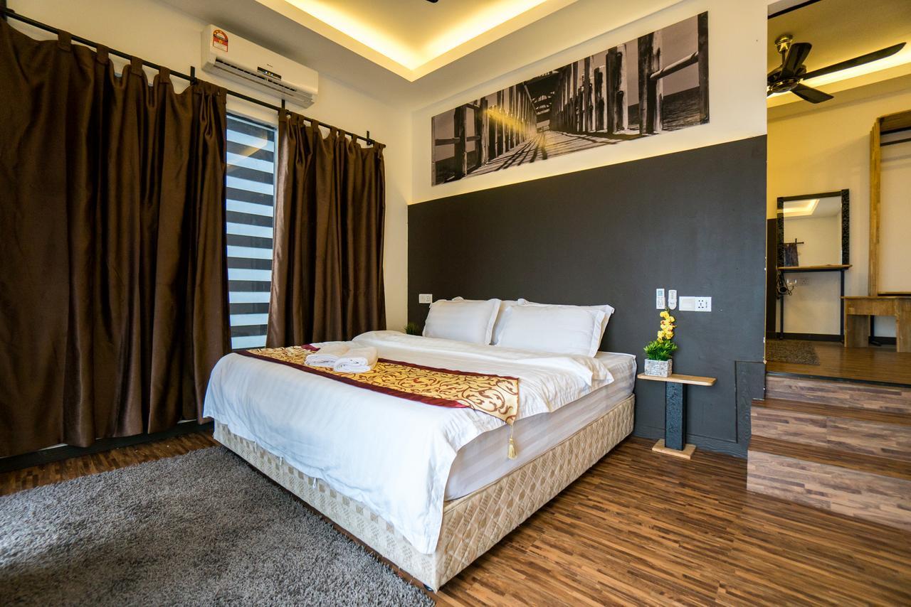 The Barat Tioman Beach Resort Kampong Juara Екстериор снимка